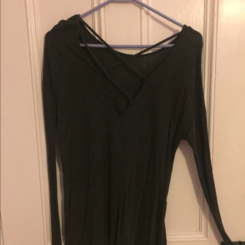 long sleeve dark grey open back hollister shirt
